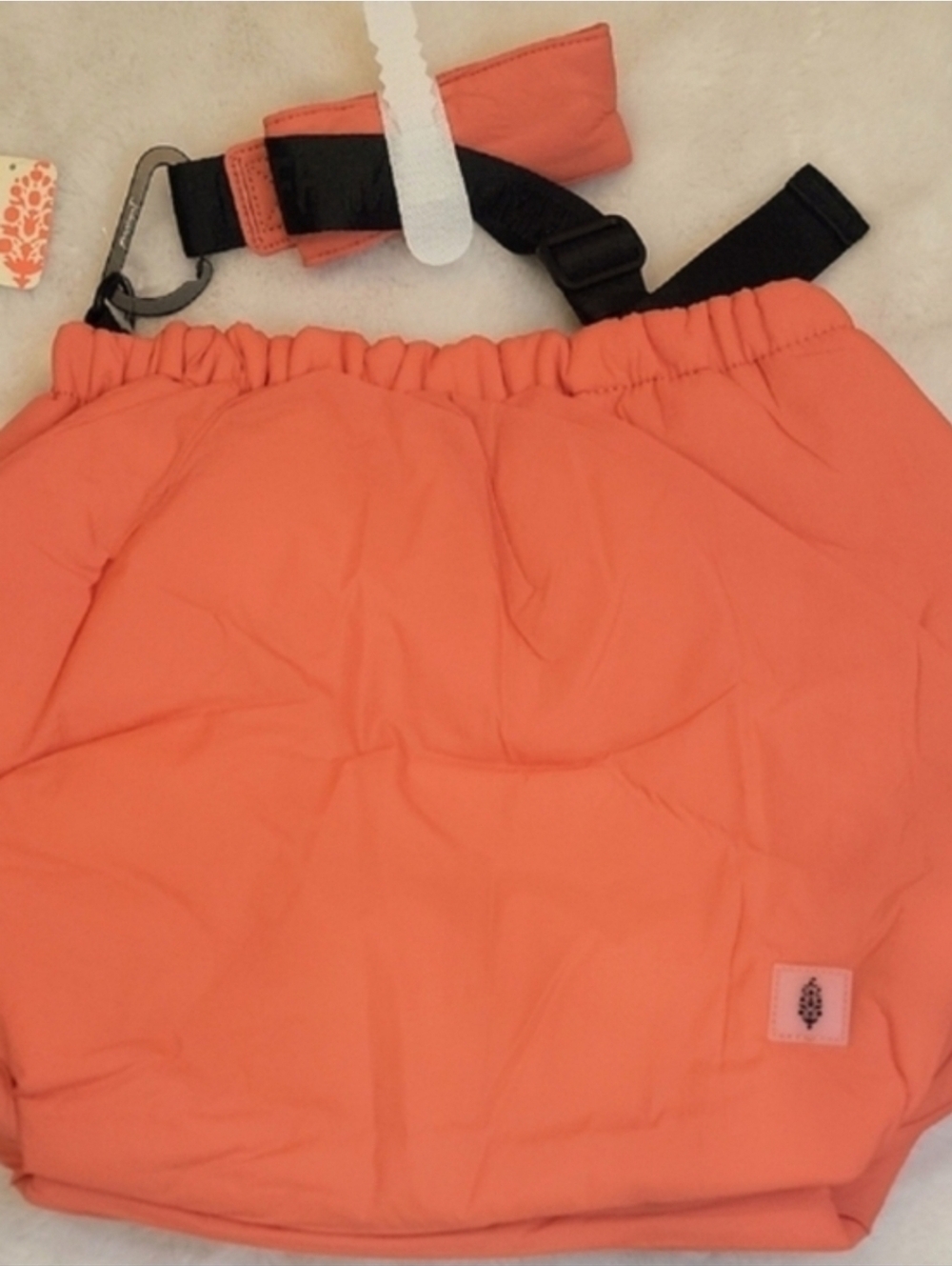 NWT🔸️ Free People Movement Coral Rest Day Carryall Bag. Flame (Sold Out Online)